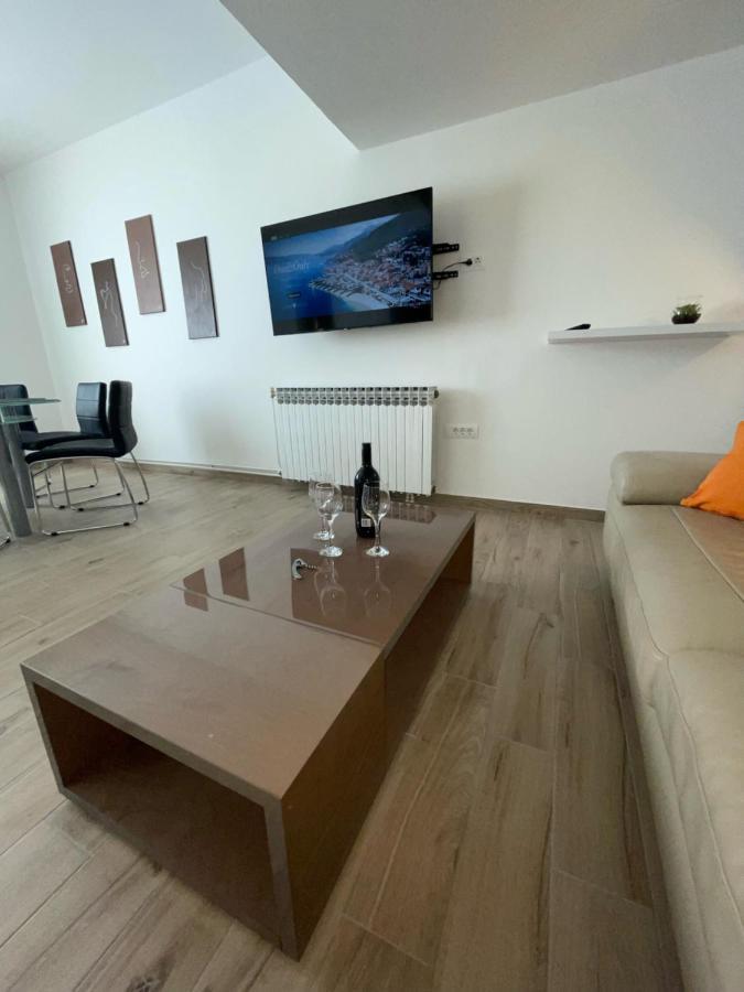 Apartman Varea Лижнян Экстерьер фото