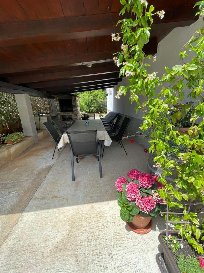Apartman Varea Лижнян Экстерьер фото